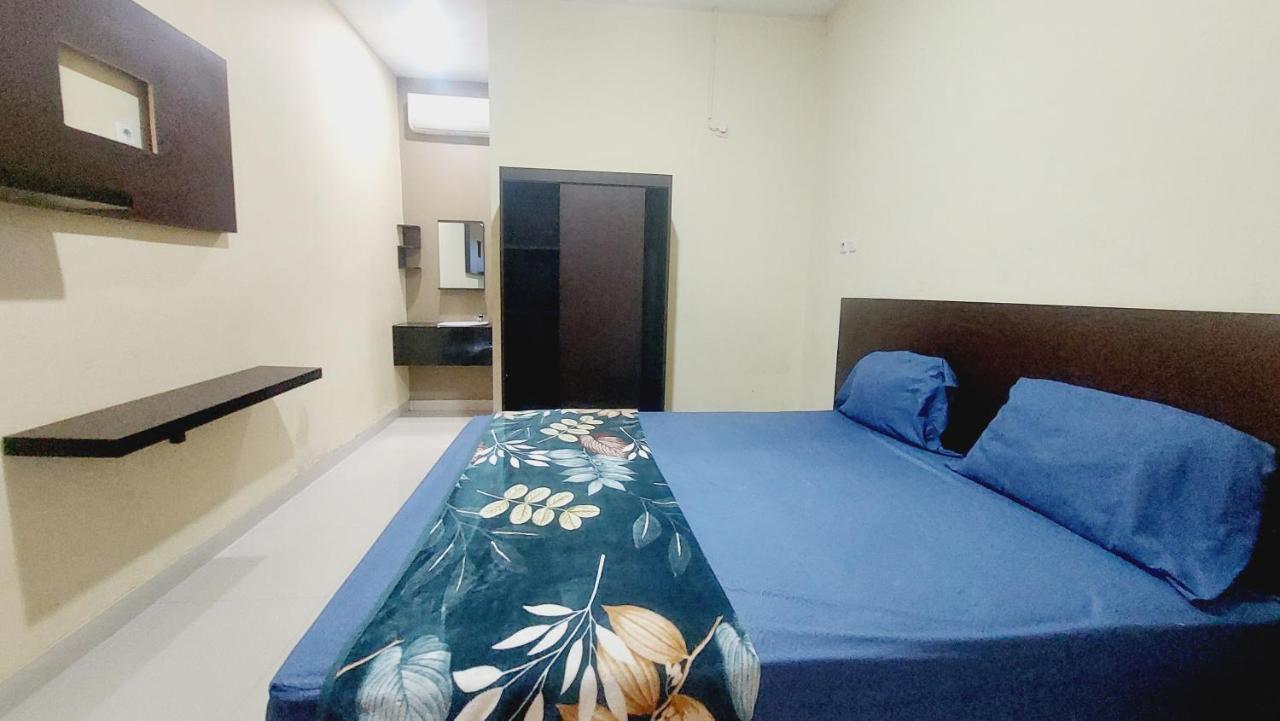 Sasando Residence Kupang クパン エクステリア 写真