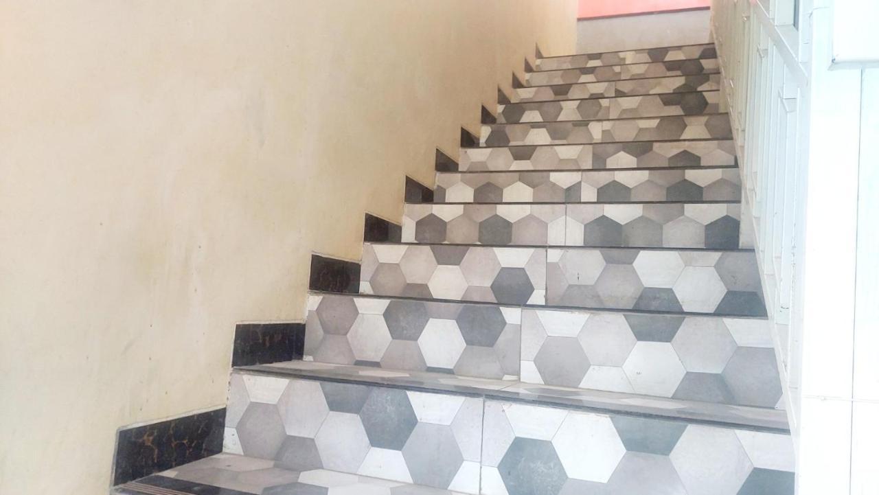 Sasando Residence Kupang クパン エクステリア 写真