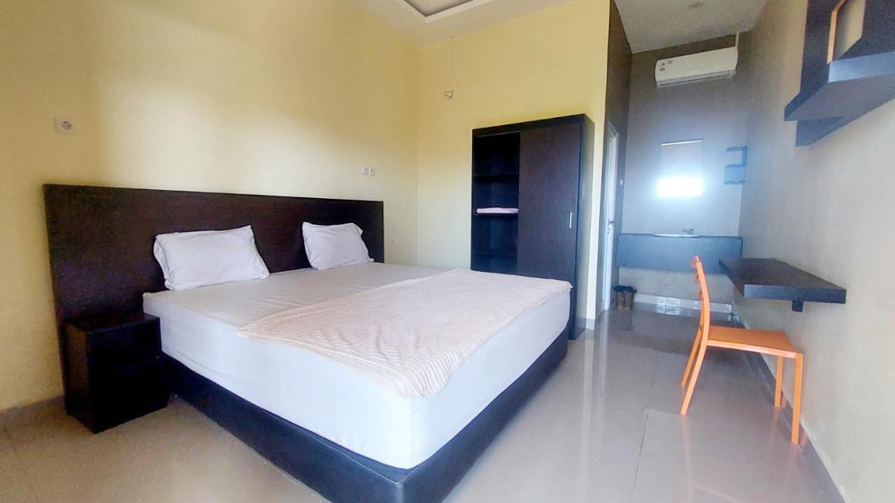 Sasando Residence Kupang クパン エクステリア 写真