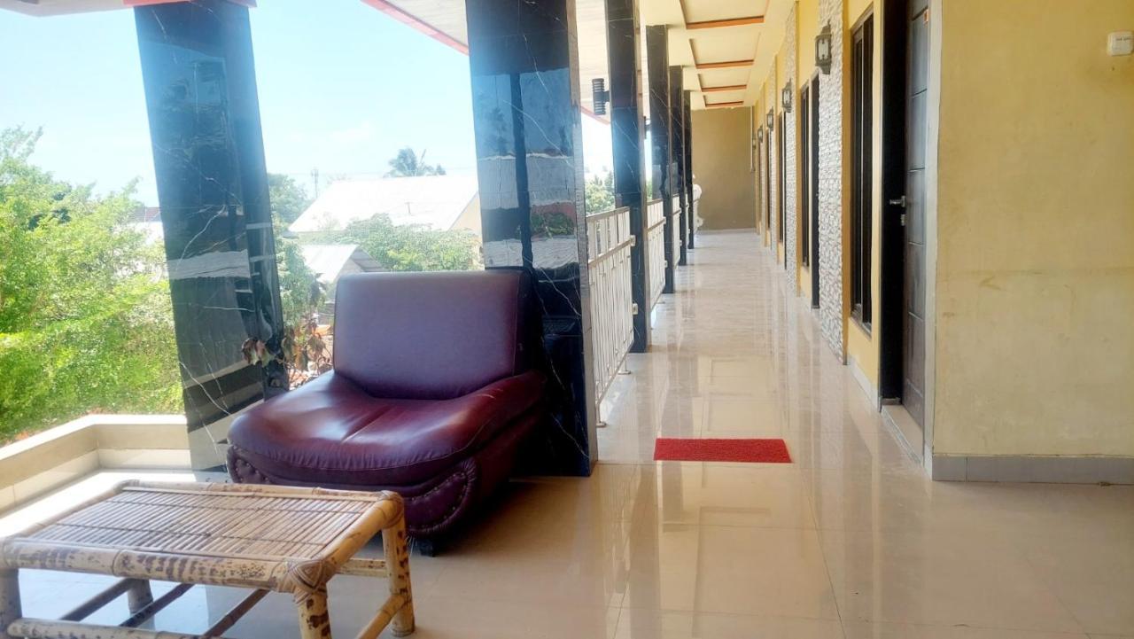 Sasando Residence Kupang クパン エクステリア 写真